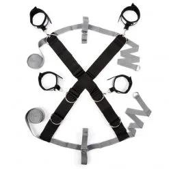 Fifty Shades Of Grey Keep Still - Kit écarteur En Croix Pour Lit -Sextoys boutique keep still kit ecarteur en croix pour lit 3