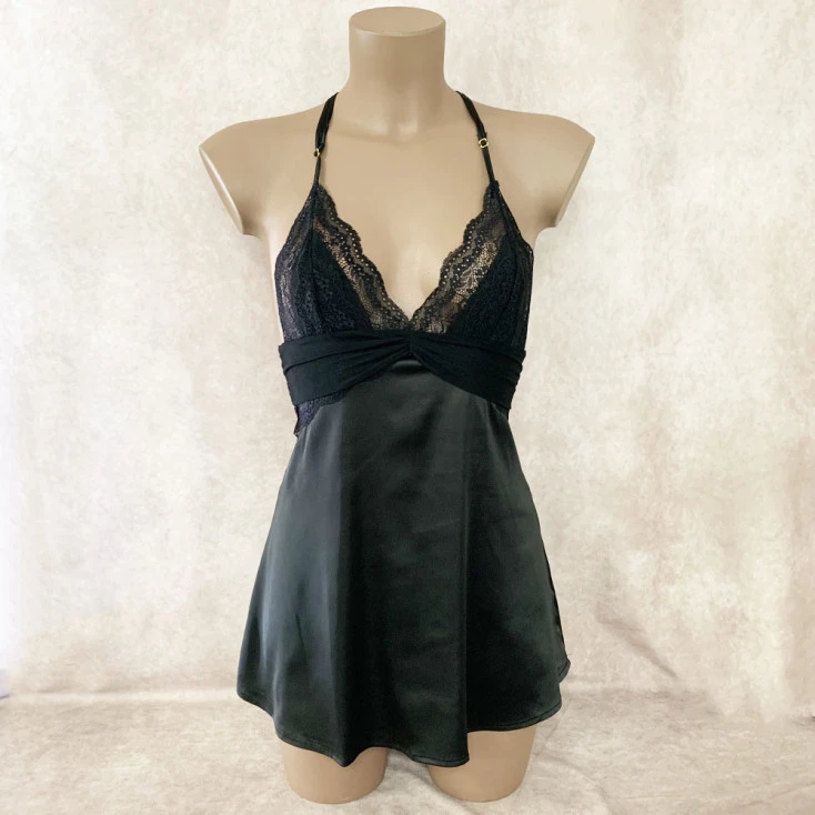 Nuisette Dos Nu En Dentelle Et Satin 3 Nuisette Dos Nu En Dentelle Et Satin