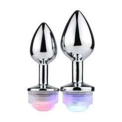 Plug Anal Bijou Lumineux à LED Télécommandé - Taille Small 7 Plug Anal Bijou Lumineux à LED Télécommandé - Taille Small -Sextoys boutique plug anal bijou lumineux a led telecommande taille small 2