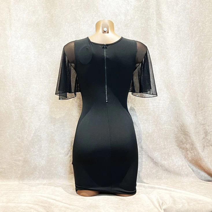 Robe Noire ‘Décolleté En Tulle Et Strass’ – OutX 4 Robe Noire ‘Décolleté En Tulle Et Strass’ – OutX – Image 2