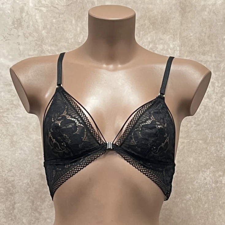 Soutien-gorge Triangle Ouverture Frontale ‘Rock Dj’ – Jolidon 5 Soutien-gorge Triangle Ouverture Frontale ‘Rock Dj’ – Jolidon – Image 3