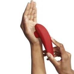 Stimulateur Clitoridien ‘Marilyn Monroe Special Edition’ Rouge - Womanizer 11 Stimulateur Clitoridien ‘Marilyn Monroe Special Edition’ Rouge - Womanizer -Sextoys boutique stimulateur clitoridien marilyn monroe special edition rouge womanizer 2